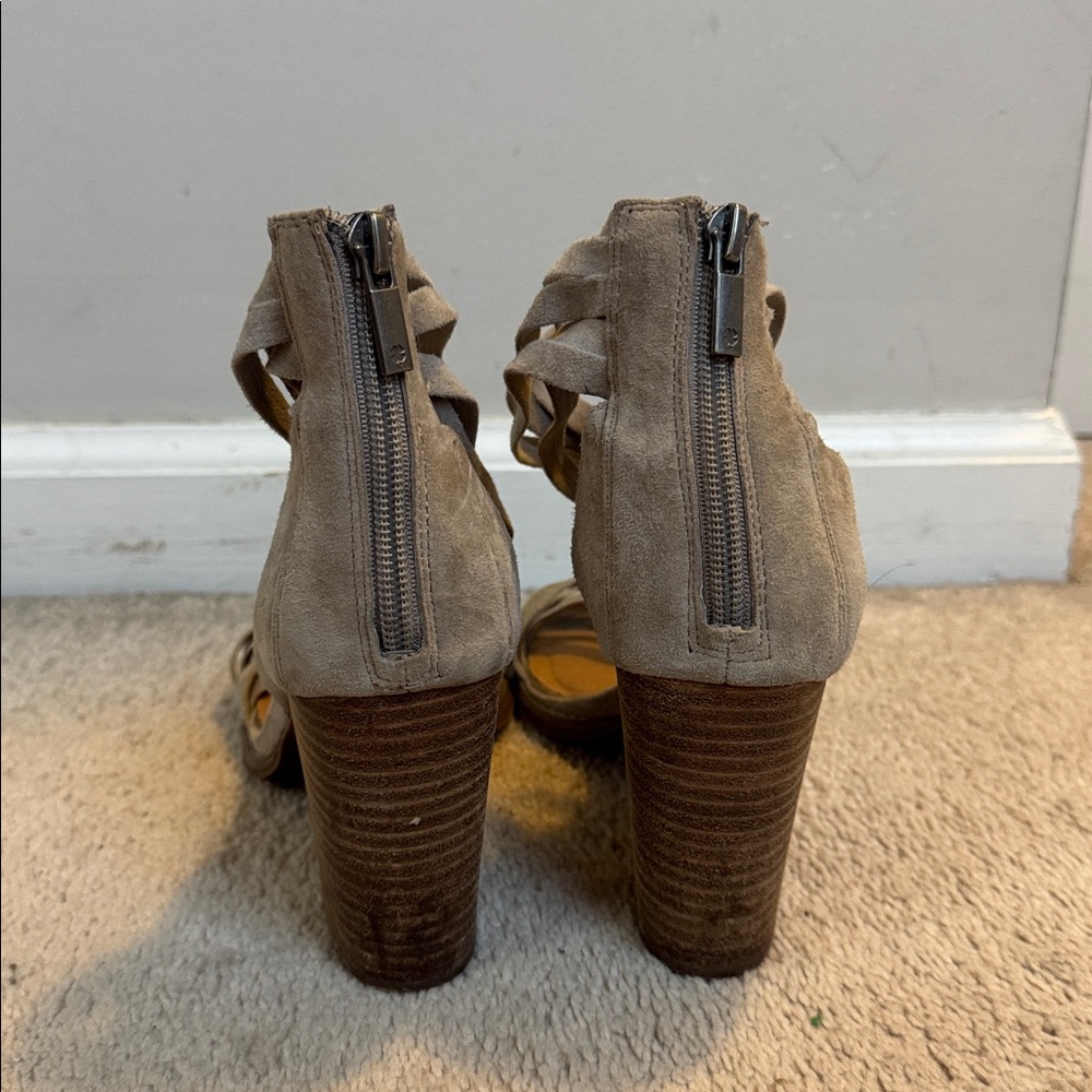 Lucky Brand Gray Women's Heeled Sandals - Picture 3 of 4